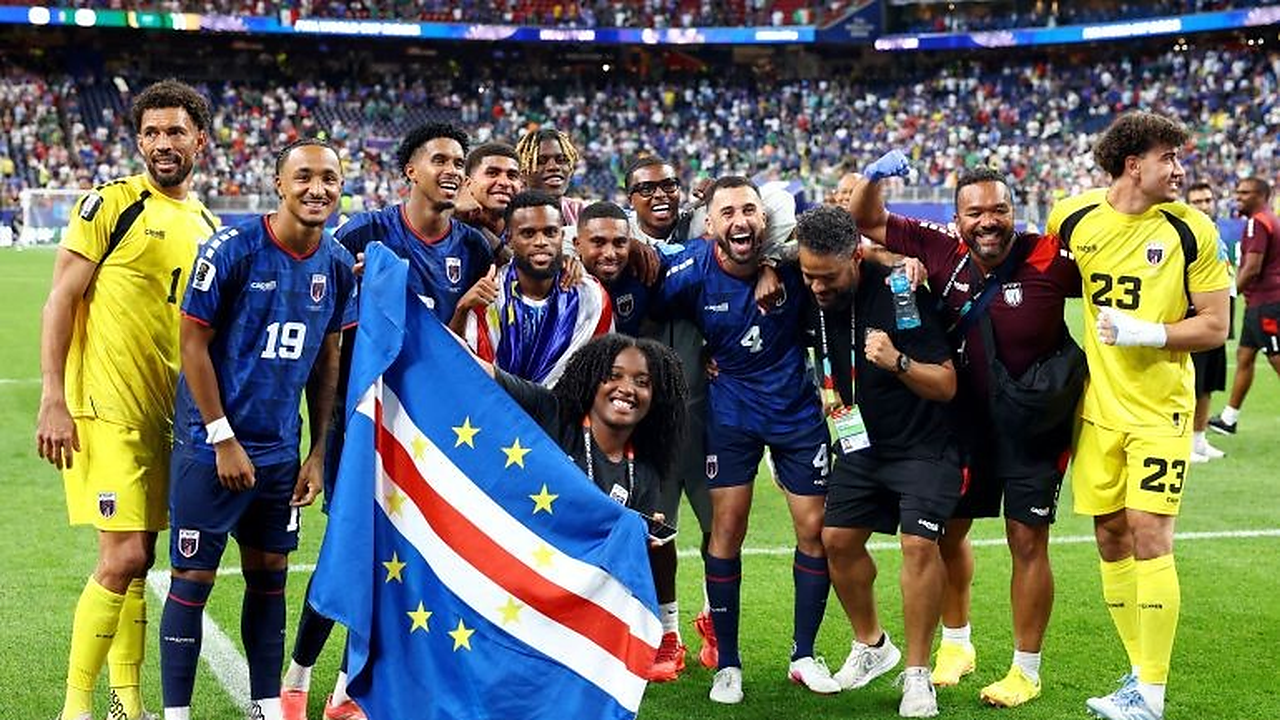 Argentina and Cape Verde Turn the Last 32 Into a Tempo Contrast
