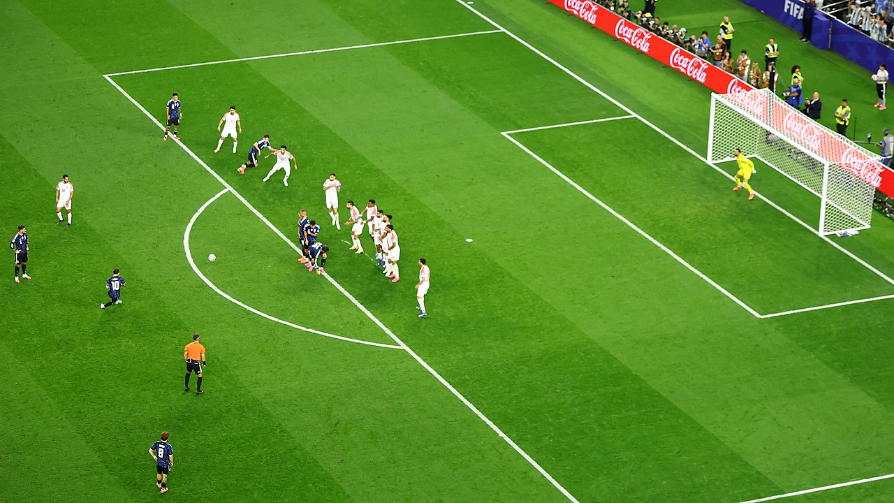 Argentina and Cape Verde Turn the Last 32 Into a Tempo Contrast