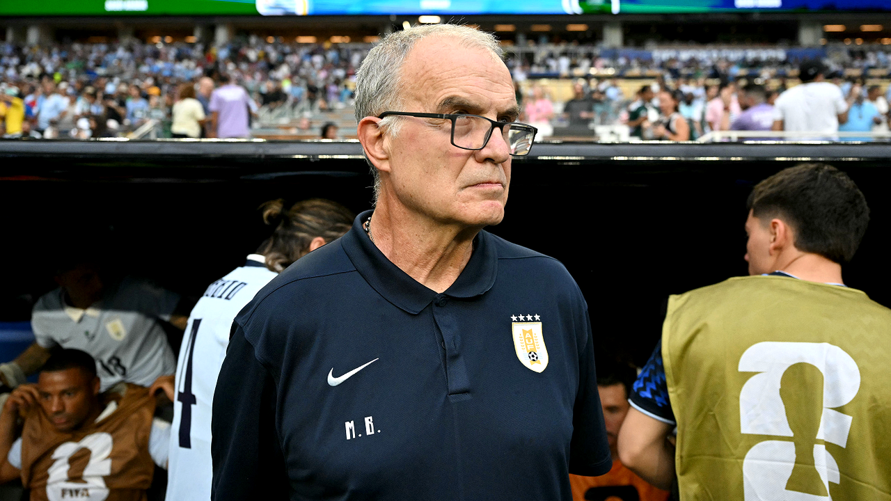 Bielsa's Uruguay Exit Turns a Group-Stage Failure Into a Dressing-Room Reckoning