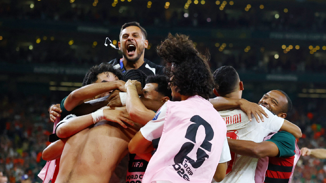 Bounou Sends Morocco Past the Netherlands After Diop Rescues the Night