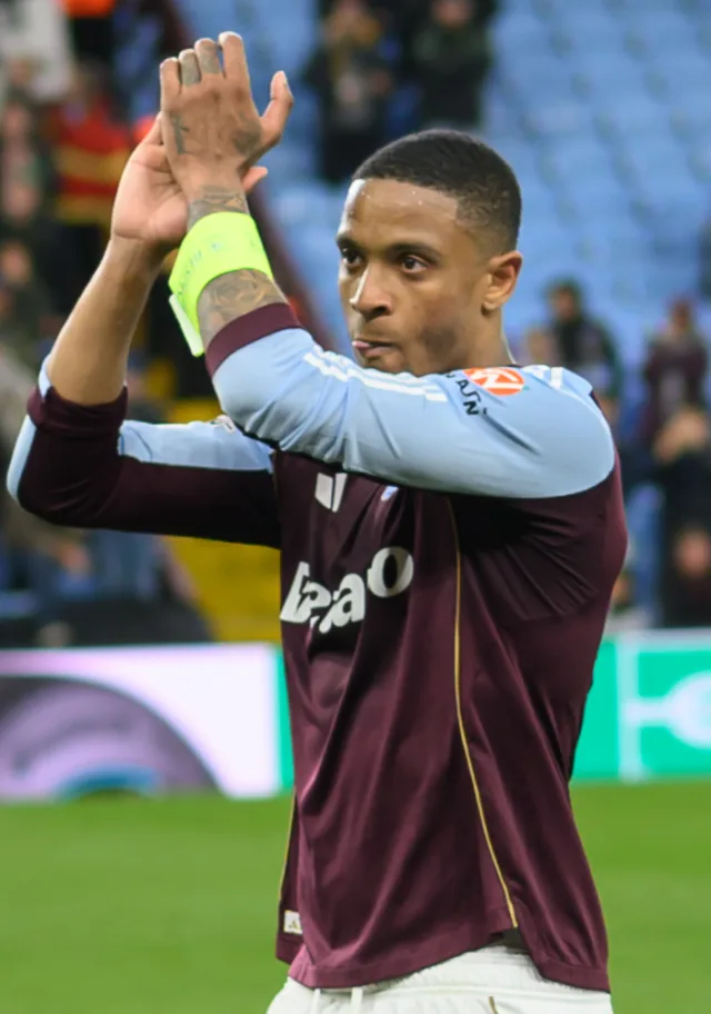 Ezri Konsa