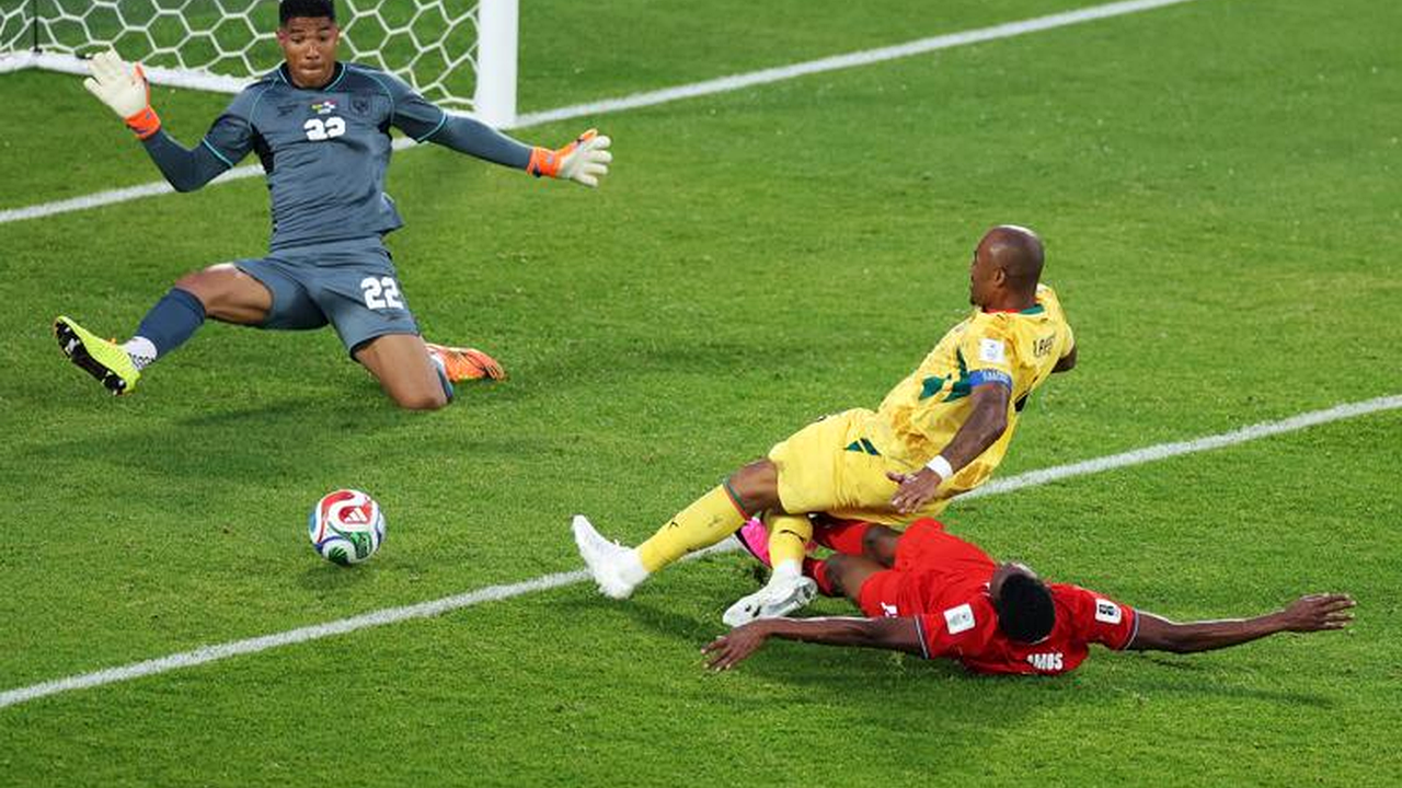 England and Ghana Put Winning Group L Starts Against Each Other image 2