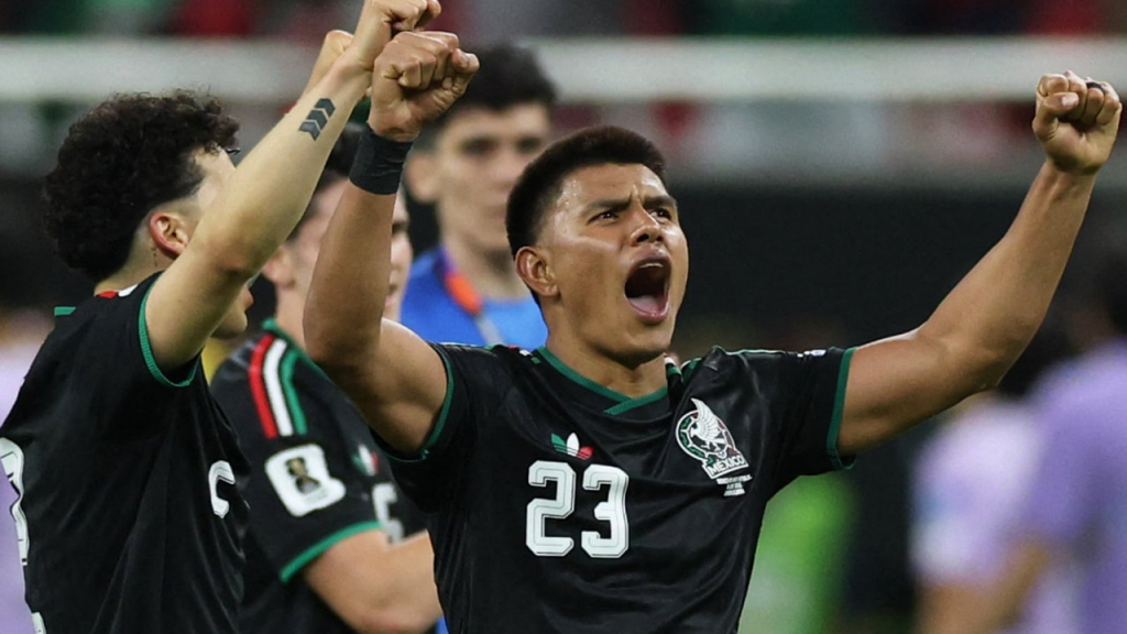 Mexico Lock Up Group A After South Korea Slip in Guadalajara