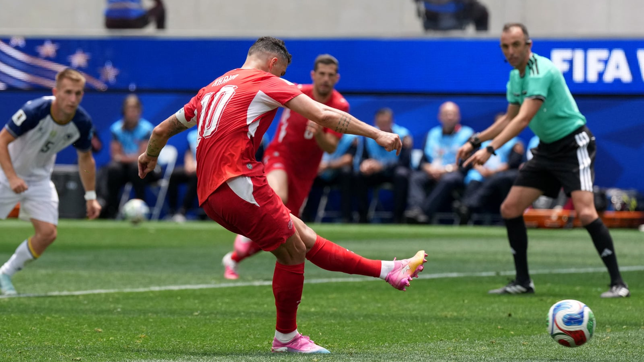 Switzerland attack Bosnia and Herzegovina during the Group B match