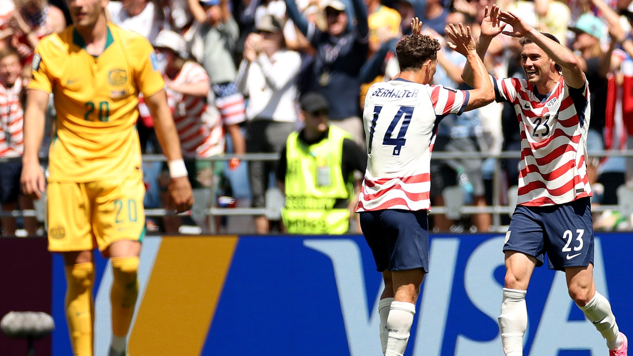 USA Beat Australia and Reach the Knockout Stage With a Game to Spare image 3