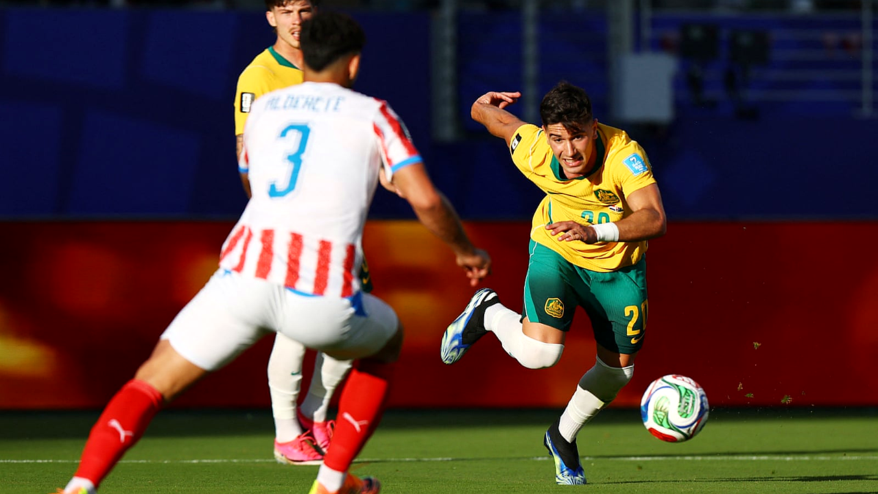 Paraguay and Australia Leave Survival Open After a Scoreless Draw image 3