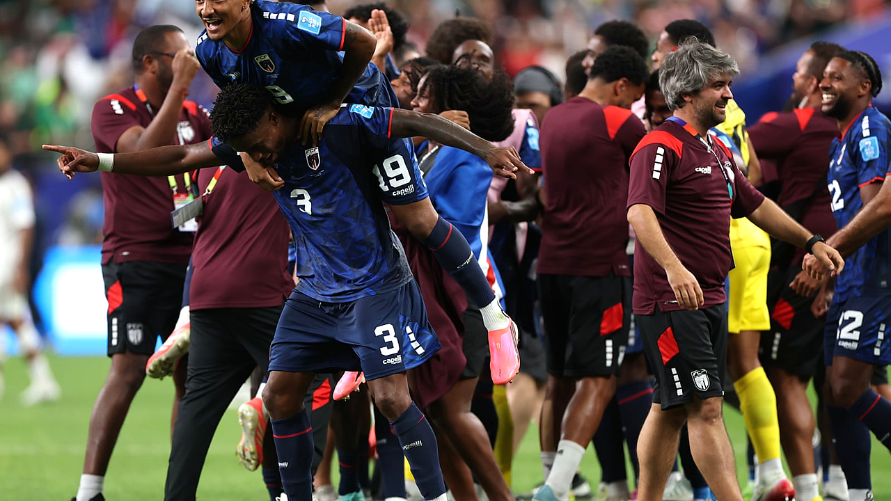 Salah’s Bench Spell Leaves Egypt With a Different Knockout Waiting Game