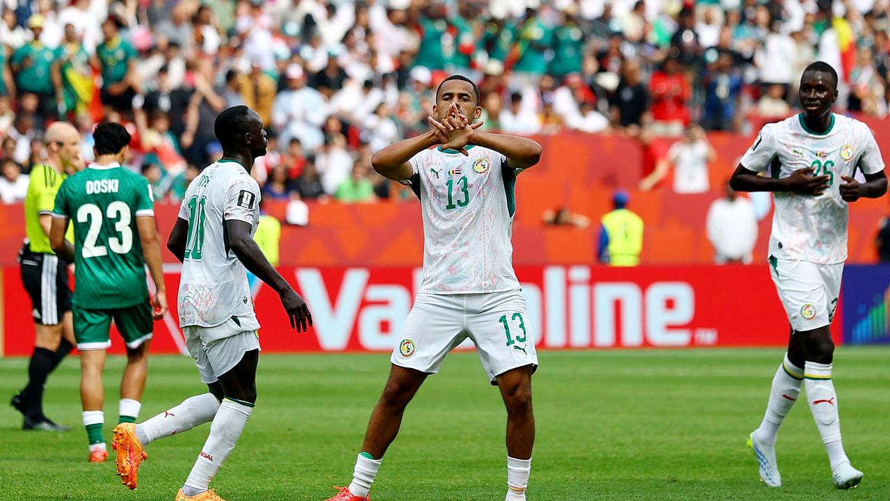Senegal Put Iraq Under Immediate Survival Pressure in Group I image 4