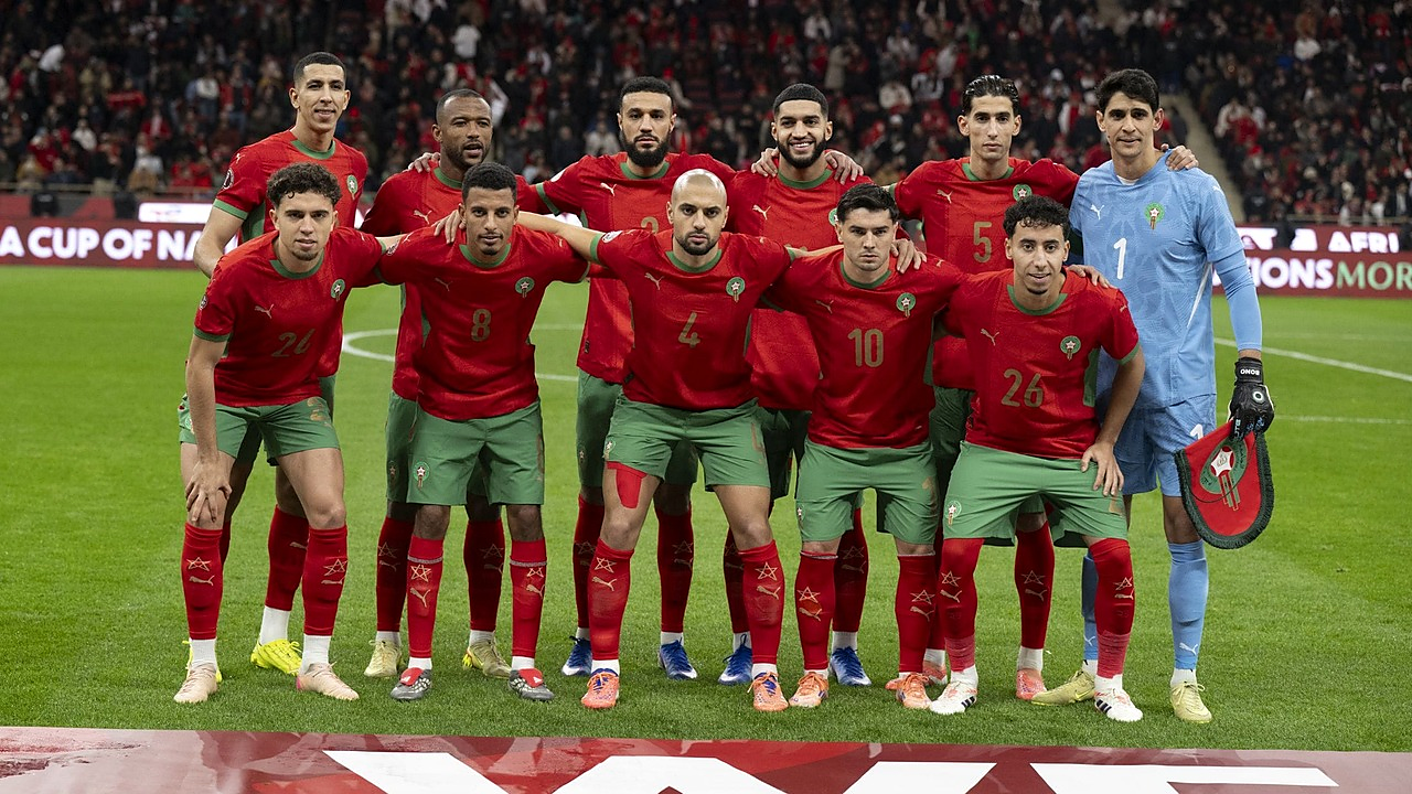 Netherlands and Morocco Put Width Against Counter-Speed