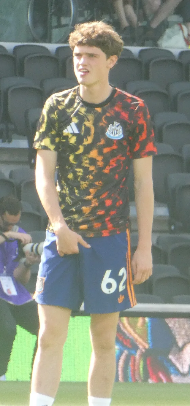 Sean Neave