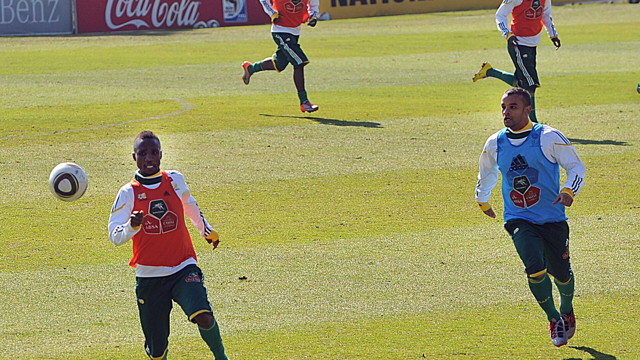 South Africa and Canada Open the Knockout Stage With Different Proof