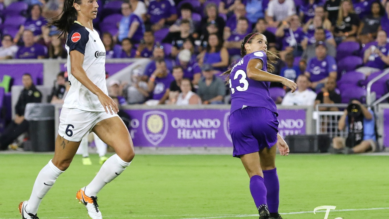 Abby Erceg marks Alex Morgan during a club match