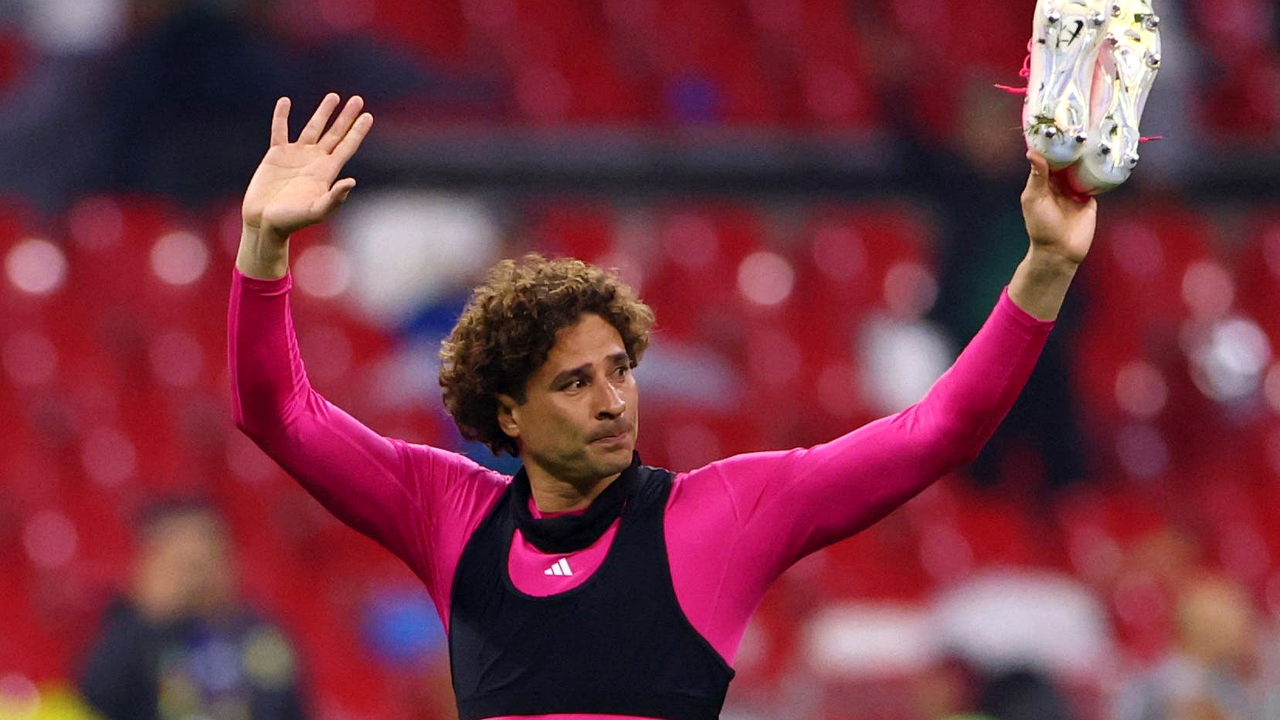 Americas World Cup Collapse Leaves Argentina Carrying the Continent