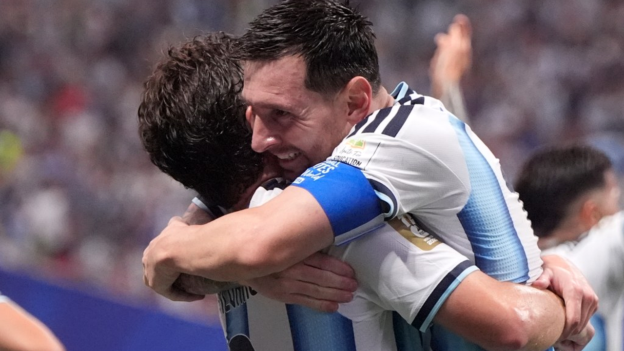 Argentina Turn Egypt Comeback Into a Quarterfinal Warning