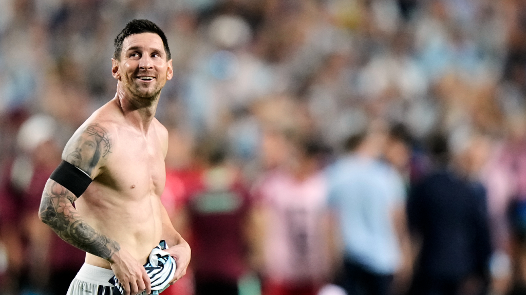 Argentina’s approved semi-final kit adds one clear visual detail before England