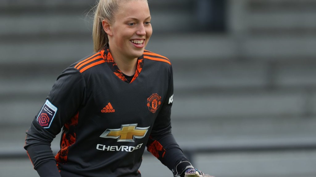 Aston Villa sign goalkeeper Emily Ramsey after Everton exit