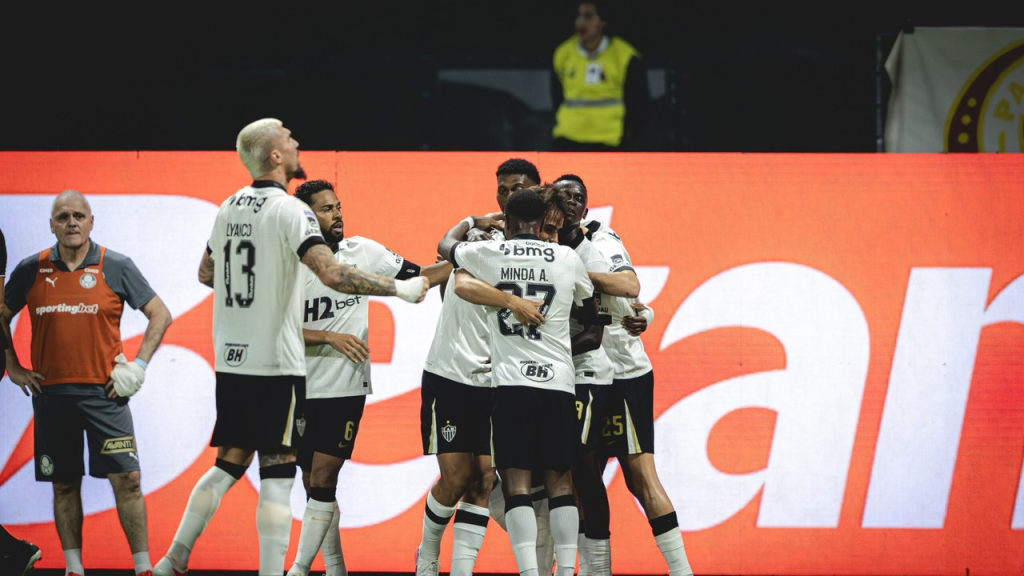 Atlético Mineiro beat Palmeiras after a fast second-half reply