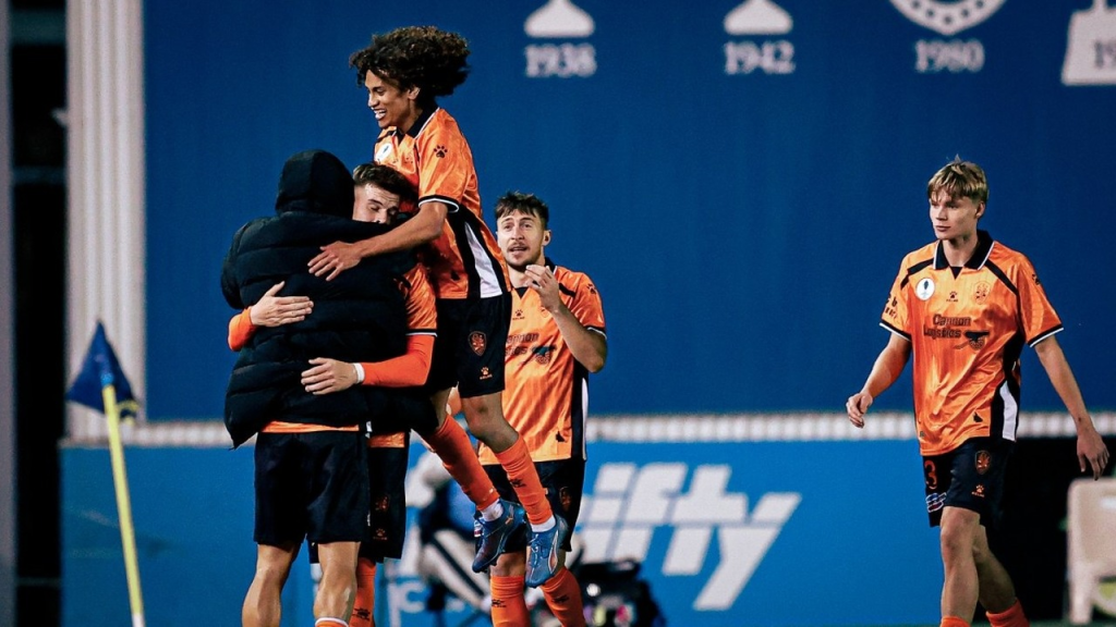 Brisbane Roar beat Sydney Olympic with three second-half goals