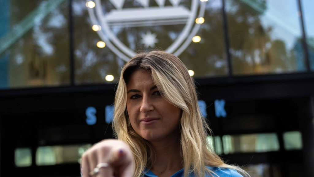 Charlotte McLean commits two more seasons to Sydney FC