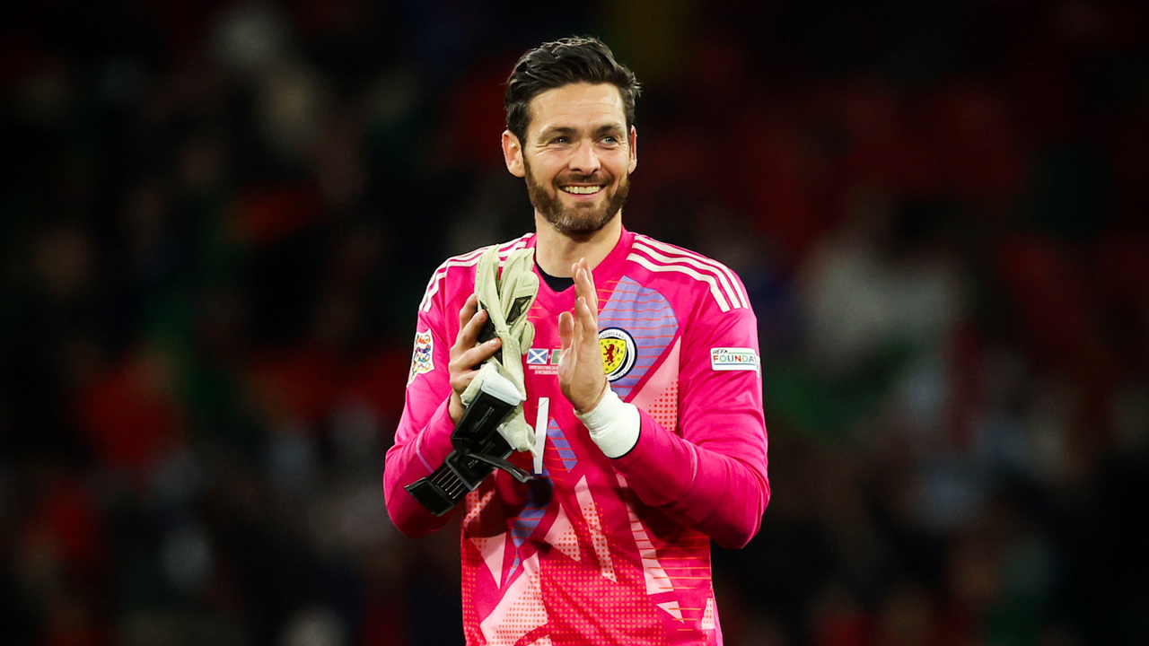 Craig Gordon ends his playing career after more than two decades