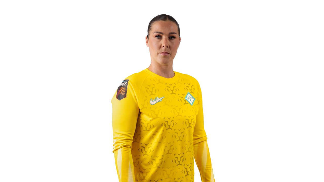 Emily Orman wears London City Lionesses goalkeeper clothing