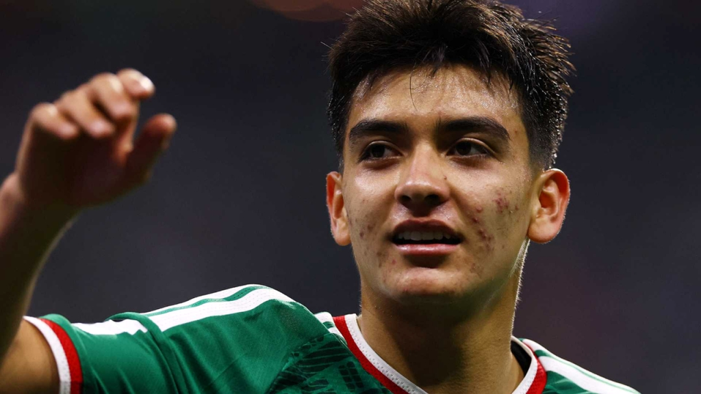 Gilberto Mora Gives Mexico a Young Wildcard Against England