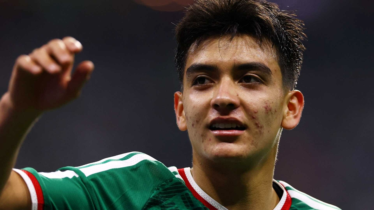 Gilberto Mora Gives Mexico a Young Wildcard Against England