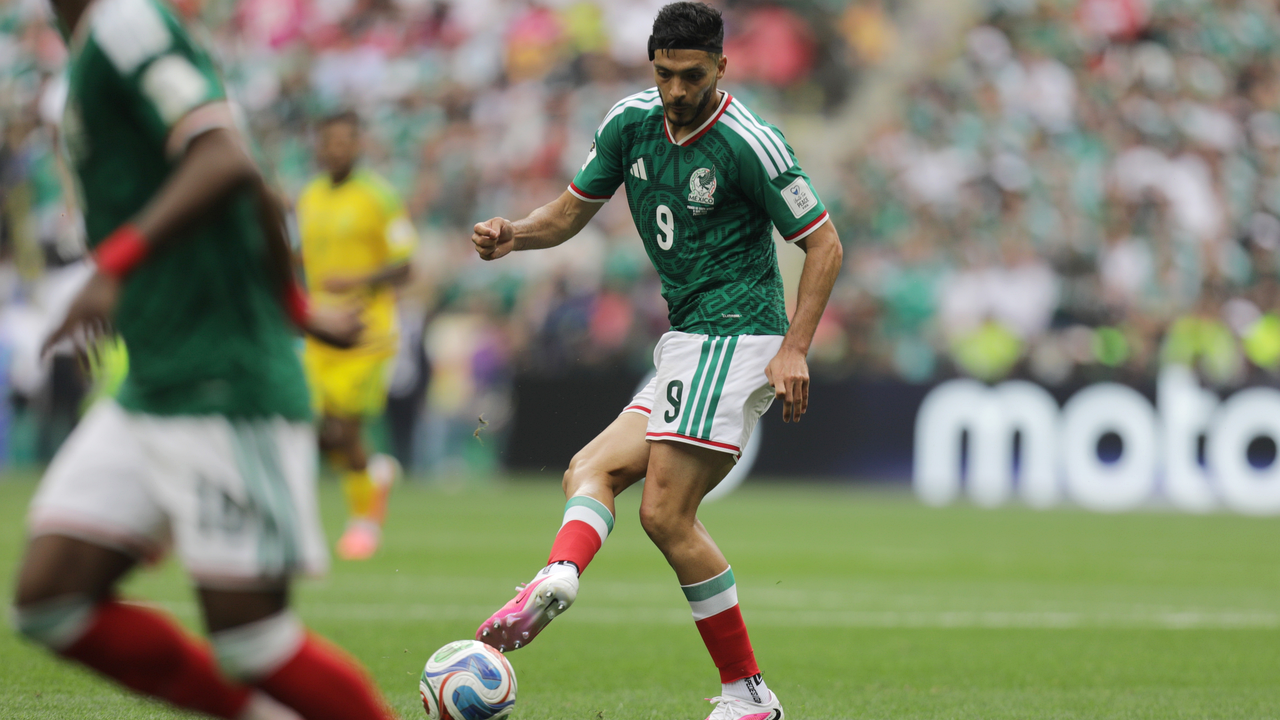 Gilberto Mora Gives Mexico's England Tie a Teenage Wildcard