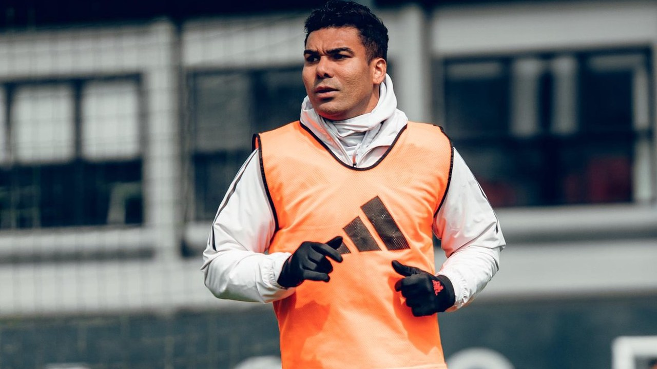 Casemiro runs during a Manchester United training session