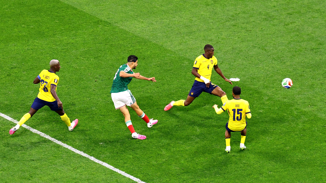 Jimenez's 47th Mexico Goal Adds a Record Edge to the Fifth-Match Chase