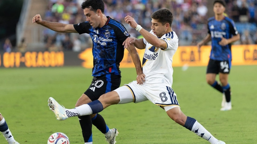 Marcinkowski saves late penalty as LA Galaxy draw with San Jose
