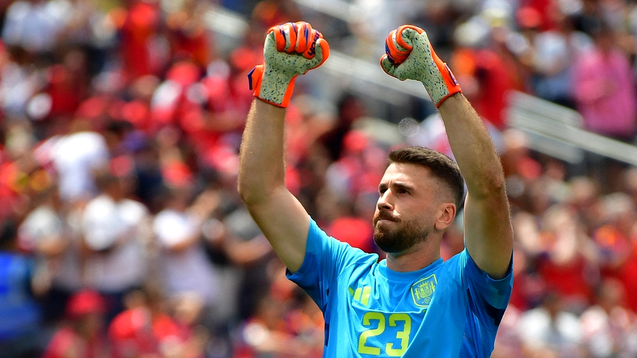 Oyarzabal's Spain Record Turns Austria Into a Quarterfinal Warning