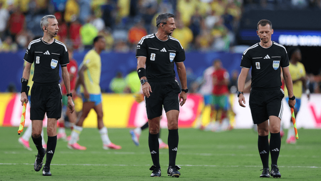 Slavko Vincic will referee the World Cup final between Argentina and Spain