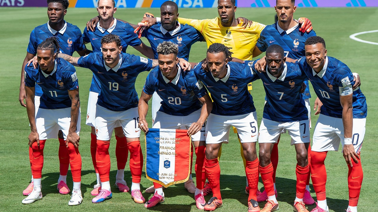 France players pose for a team photograph at the 2026 World Cup