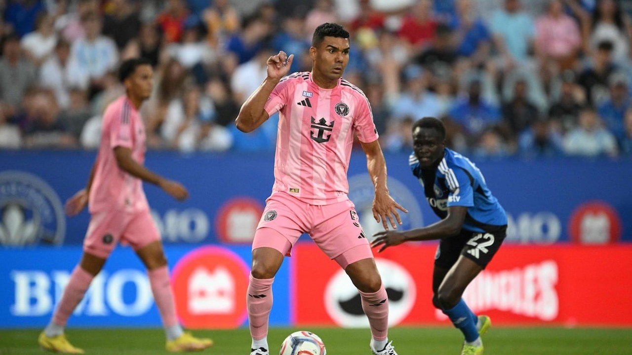 Suárez penalty and Casemiro debut extend Inter Miami’s winning run