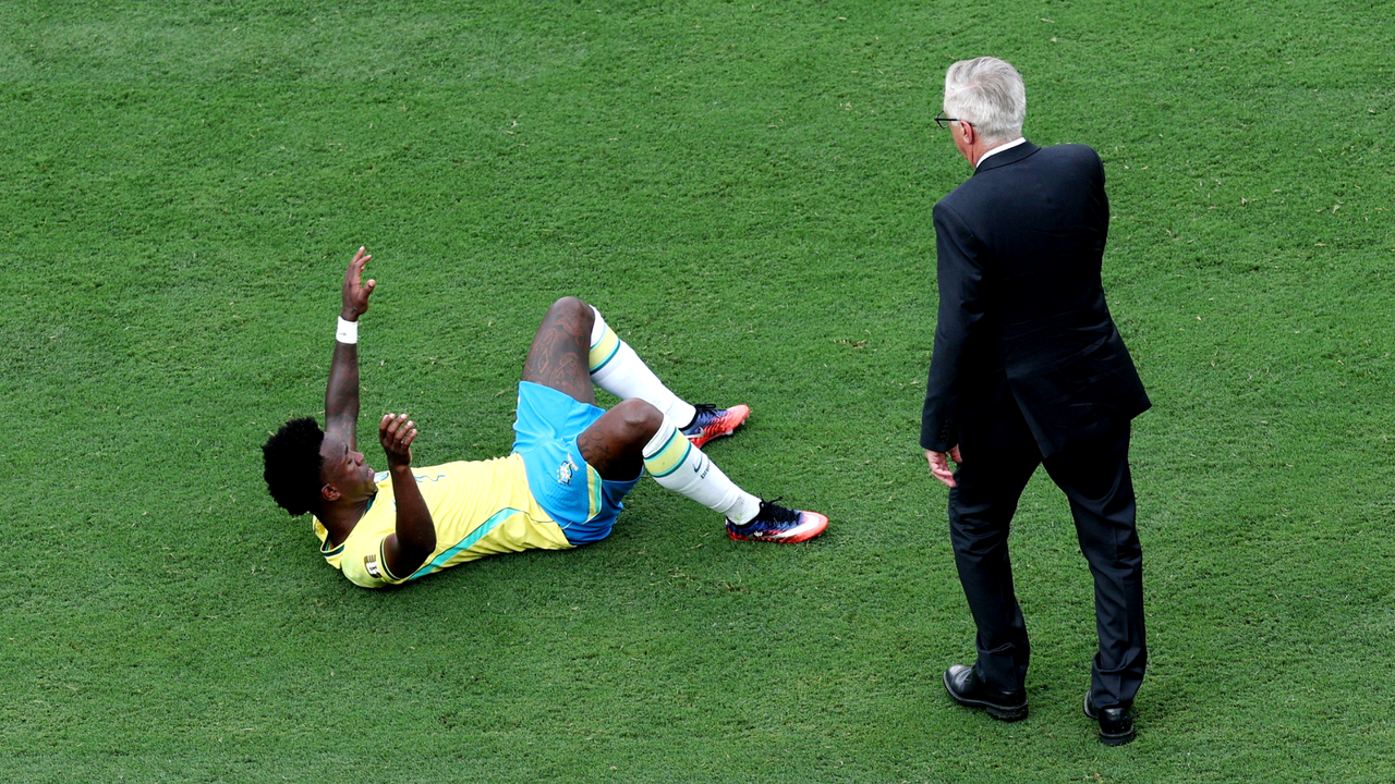 Vinicius Penalty Explanation Leaves Brazil With a Leadership Question