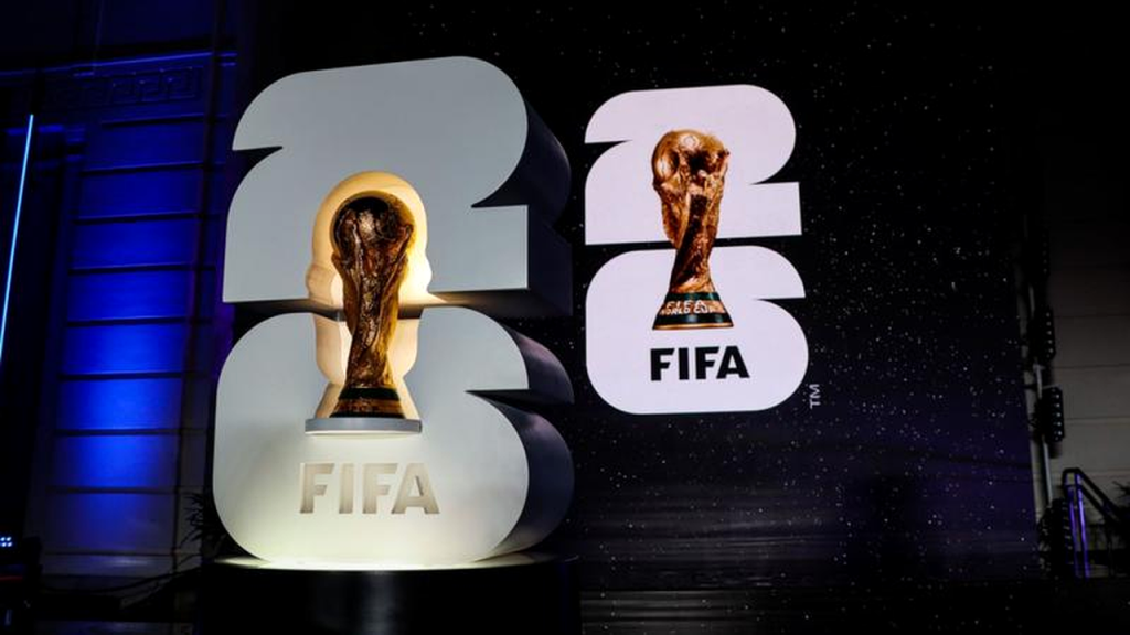 На последней восьмой странице чемпионата мира показаны оставшиеся команды