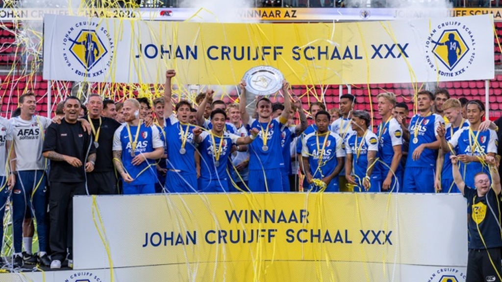 AZ Alkmaar beat PSV 4-0 in the Dutch Super Cup